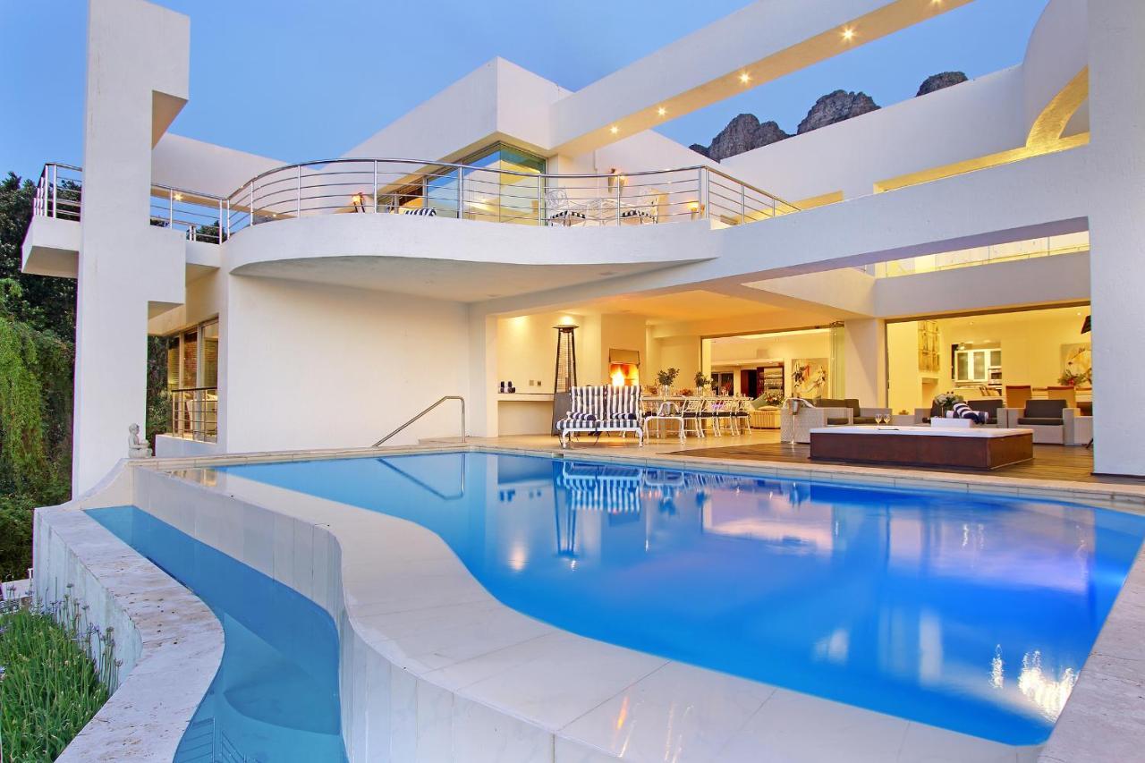 Hollywood Mansion & Spa Camps Bay Ciudad del Cabo Exterior foto