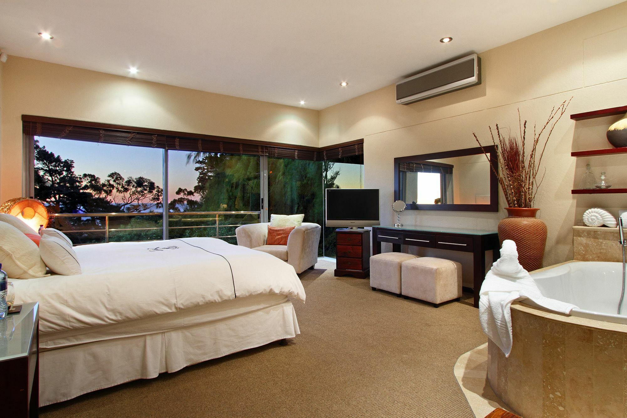 Hollywood Mansion & Spa Camps Bay Ciudad del Cabo Exterior foto