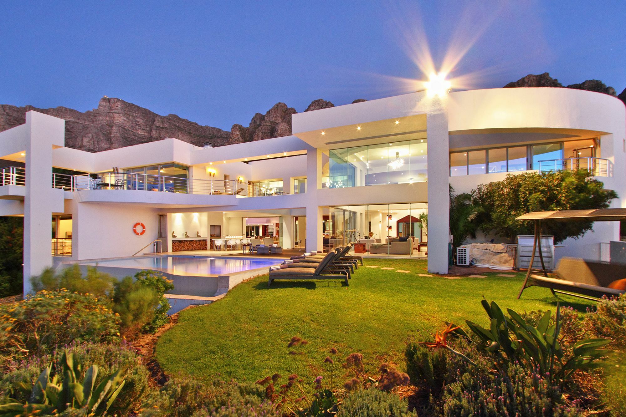 Hollywood Mansion & Spa Camps Bay Ciudad del Cabo Exterior foto